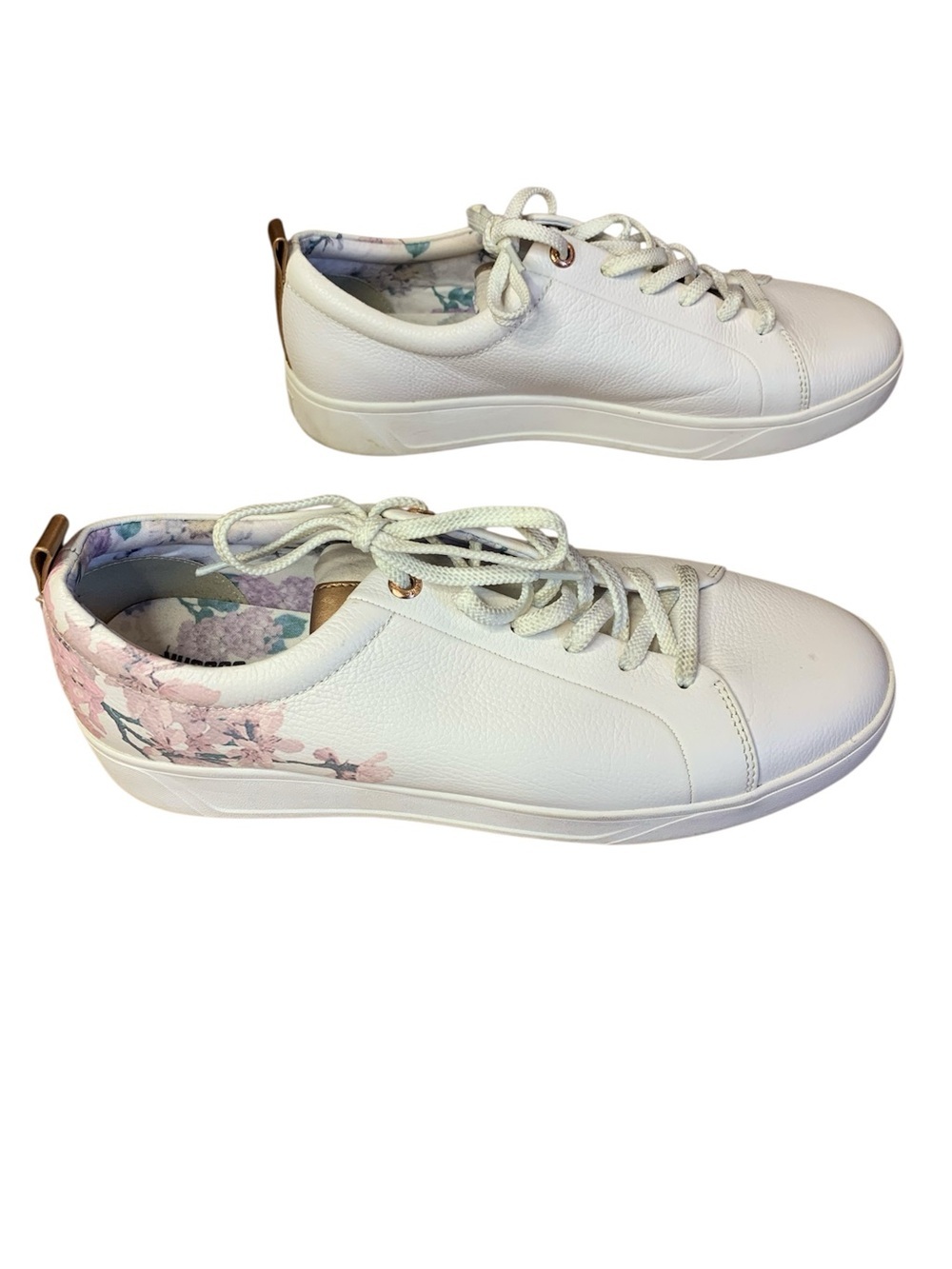 Cougar Bloom Waterproof Leather Floral Sneakers White Blossom Women's Size 11